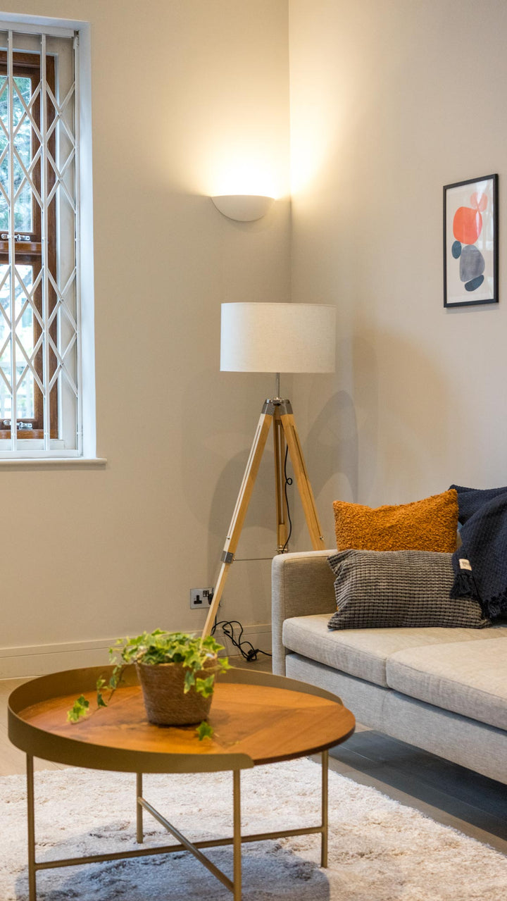 Landlord & Airbnb set